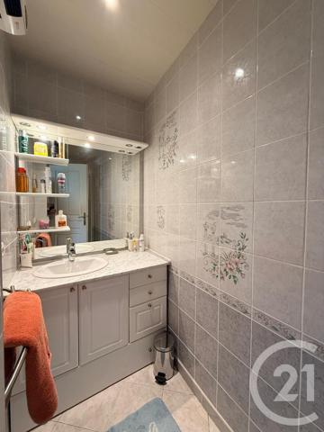 Maison à vendre  3 pièces - 60 m 2   ST SEURIN DE CADOURNE  - 33