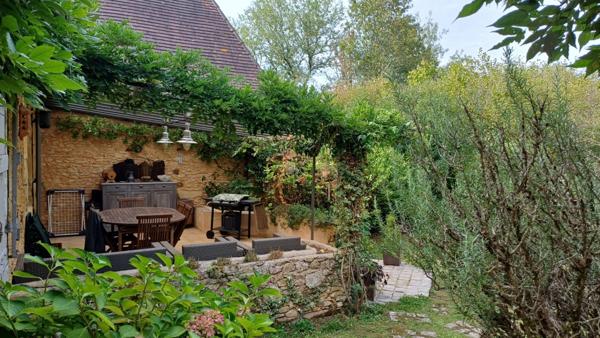 Secteur Sainte Alvère, Superbe demeure dans un environnement très calme