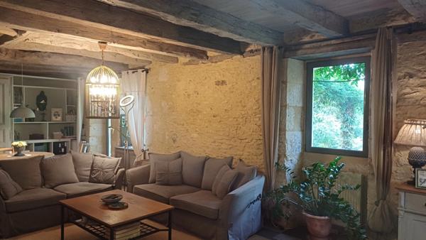 Secteur Sainte Alvère, Superbe demeure dans un environnement très calme