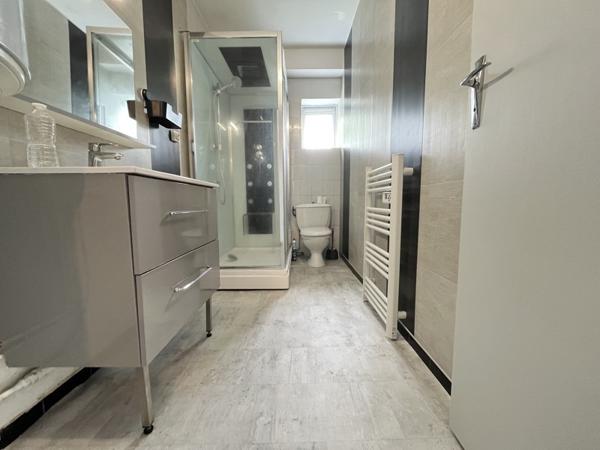 Appartement à louer 750 € CC Salies-de-Béarn 4 p 72 m² DPE C