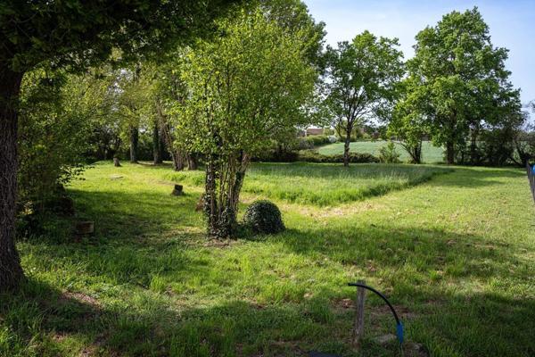 Vente Terrain 1525 m2 à Massay