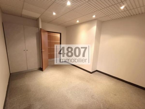 Bureau à vendre à Cluses (74300)