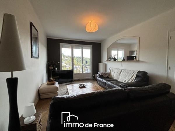 Appartement à vendre au Monastère (12000)