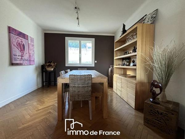 Appartement à vendre au Monastère (12000)