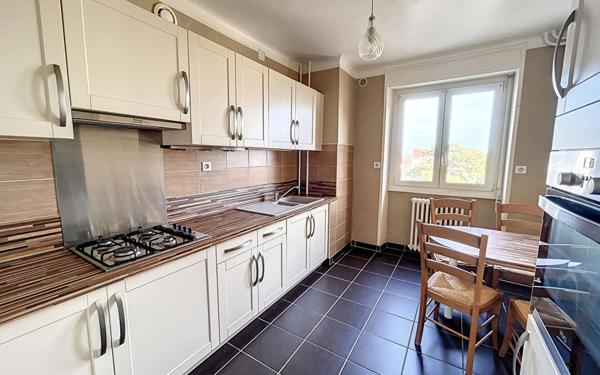 Appartement à louer    3 pièces •  Nancy