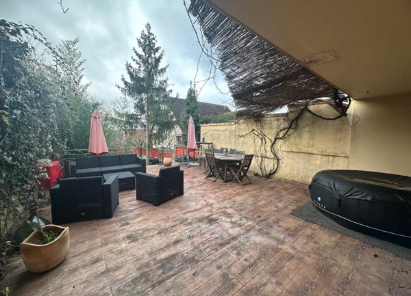 Maison à vendre    5 pièces •  Crosne