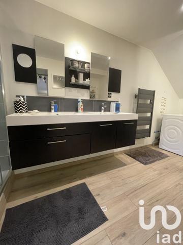 Maison à vendre 7 pièces 99 m² Vals-les-Bains