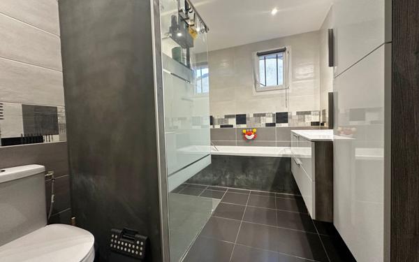 Maison à vendre    4 pièces • 103 m2 Beauvoisin