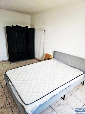 Appartement
                                                                                                                                                                                                                                                                                                                        5 pièce(s)                                                                                                                                                                                                          4 chambre(s)                                                                                                                                                                                                          90  m²