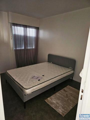 Appartement
                                                                                                                                                                                                                                                                                                                        5 pièce(s)                                                                                                                                                                                                          4 chambre(s)                                                                                                                                                                                                          90  m²