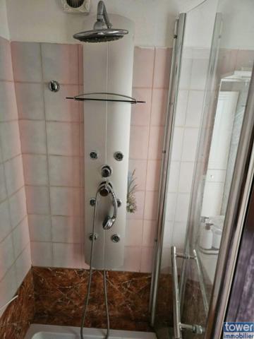 Appartement
                                                                                                                                                                                                                                                                                                                        5 pièce(s)                                                                                                                                                                                                          4 chambre(s)                                                                                                                                                                                                          90  m²