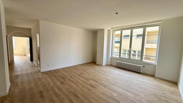Appartement type F3 avec 2 places de parking