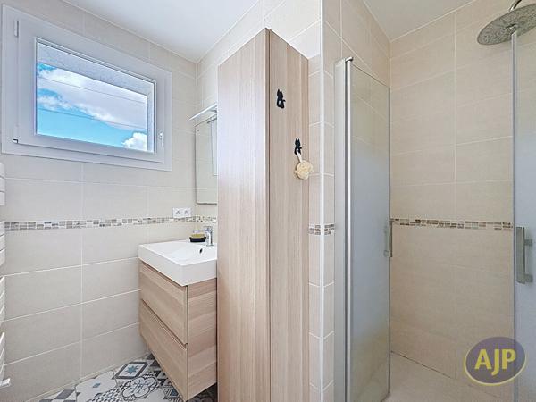 Maison à vendre Lucon - 6 pièces, 127m² avec 5 chambre(s) à 273 130€ - AJP Immobilier Luçon