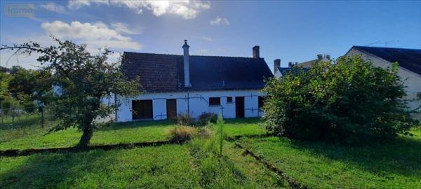 Maison de ville à vendre à Poulaines dans l'Indre (36210), ref : 021/1505