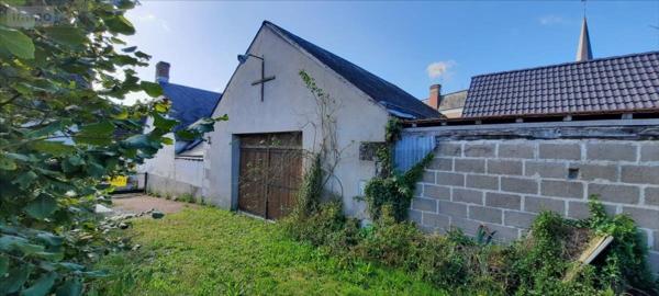 Maison de ville à vendre à Poulaines dans l'Indre (36210), ref : 021/1505