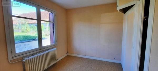 Maison de ville à vendre à Poulaines dans l'Indre (36210), ref : 021/1505