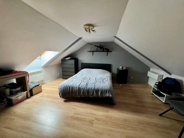 Vente                                                      Maison
                        
                     7 pièces                      109 m2                     à Neuilly-en-Thelle