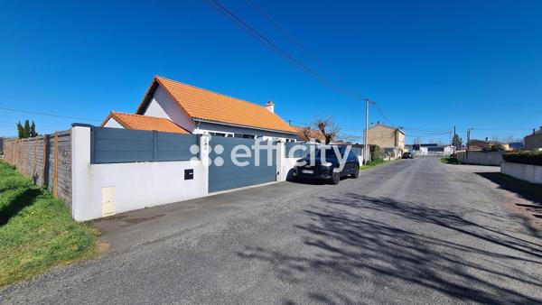 Maison
         5 pièces
        - 125 m² Exclusivité 395 000 € *