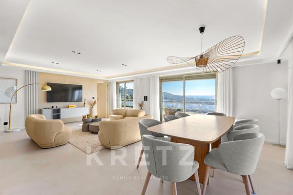 CANNES / LE CANNET - VILLA SUR LE TOIT DUPLEX (5 CHAMBRES)