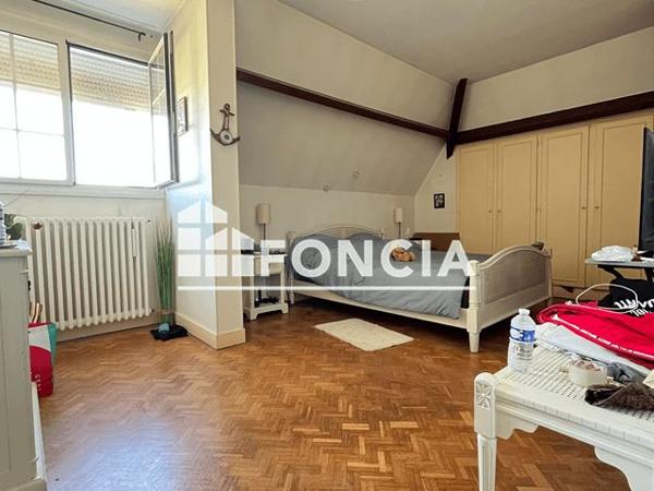 À vendre Maison 10 pièces 263 m² - Taverny 95150
