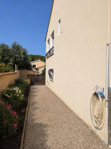 Vente                                                      Maison
                        
                     4 pièces                      85 m2                     à Paulhan