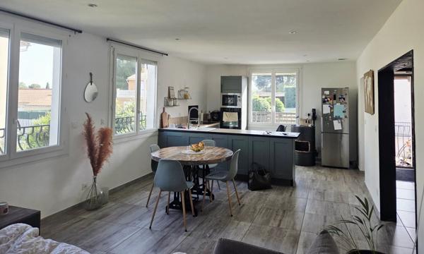 Vente                                                      Maison
                        
                     4 pièces                      85 m2                     à Paulhan