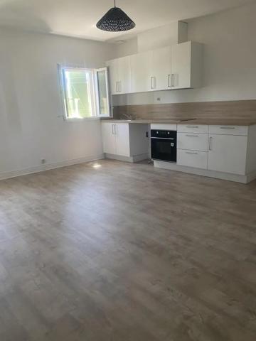 Appartement à louer à Sanvensa (12200)