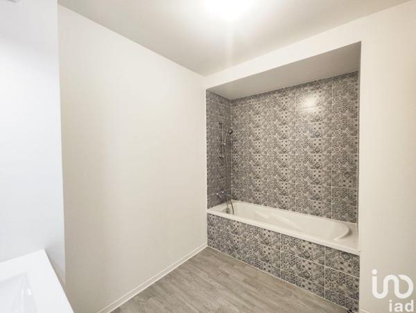 Location appartement 3 pièces 63 m² Caen