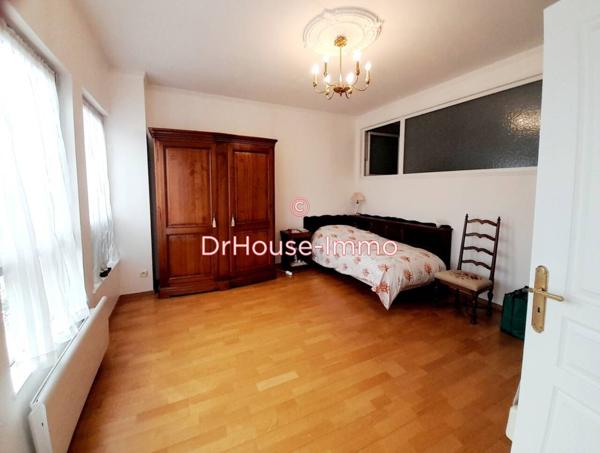 Appartement à vendre 4 pièces de 140 m²