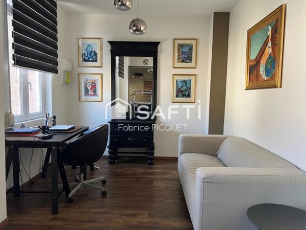 Appartement T4 de standing avec balcon et parking