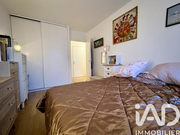 Appartement à vendre 3 pièces 69 m² Courbevoie