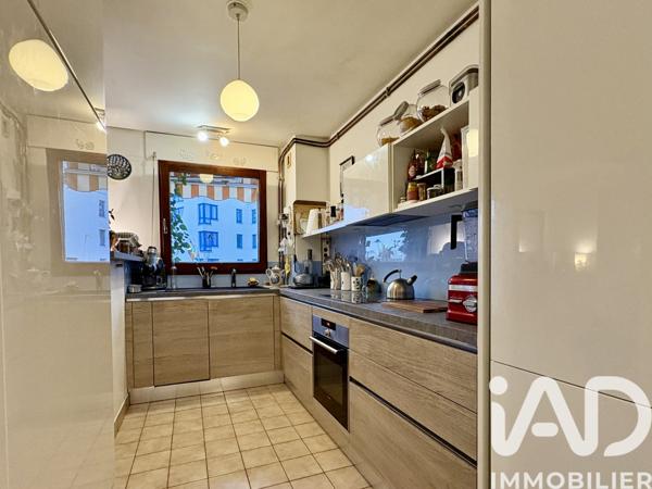 Appartement à vendre 3 pièces 69 m² Courbevoie
