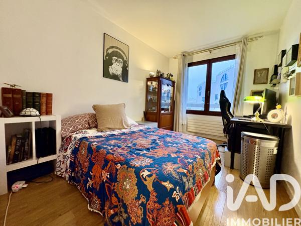 Appartement à vendre 3 pièces 69 m² Courbevoie