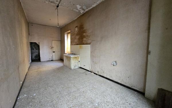 Vente Immeuble Composé de 3 lots à rénover Bagnols-sur-ceze   