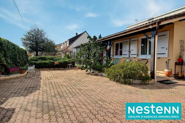 Maison 5 pièces, plain-pied, traversante 69330 MEYZIEU