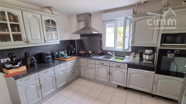 VINEUIL – Quartier Les Noëls – Maison familiale 5 chambres dans un environnement recherché