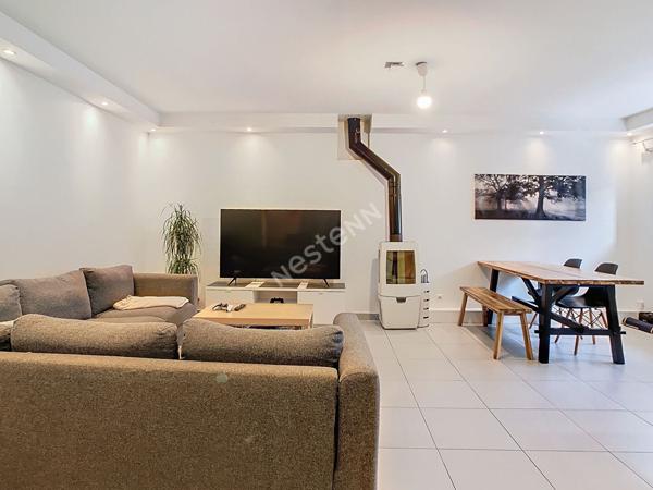 Maison Vallet 5 pièce(s) 80 m2