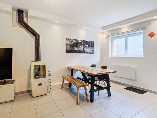 Maison Vallet 5 pièce(s) 80 m2