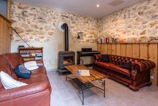 LA PALME – MAISON DE VILLAGE RÉNOVÉE + CHAMBRE D’HÔTES CLÉ EN MAIN – 192 M² – GARAGE – JARDIN – 542 000 €