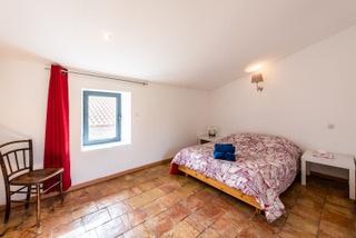LA PALME – MAISON DE VILLAGE RÉNOVÉE + CHAMBRE D’HÔTES CLÉ EN MAIN – 192 M² – GARAGE – JARDIN – 542 000 €
