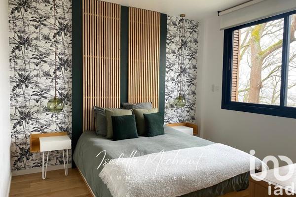 Maison d’architecte 8 pièces de 183 m² à Villennes-sur-Seine (78670)