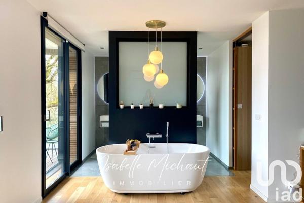 Maison d’architecte 8 pièces de 183 m² à Villennes-sur-Seine (78670)