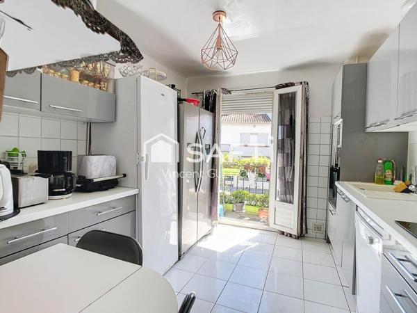 Appartement T4, garageet jardinet