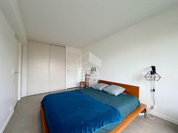Meudon Bellevue - 78 m² avec balcon, vue dégagée sur Paris, DPE C - Résidence arborée