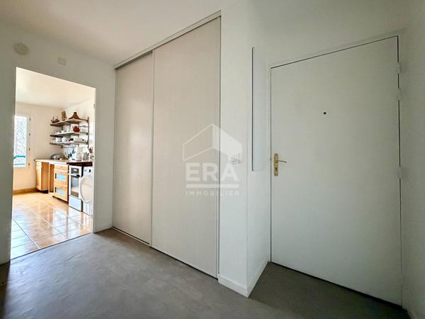 Meudon Bellevue - 78 m² avec balcon, vue dégagée sur Paris, DPE C - Résidence arborée