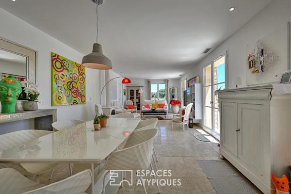 Elégante maison avec piscine et vue dégagée à deux pas du centre historique