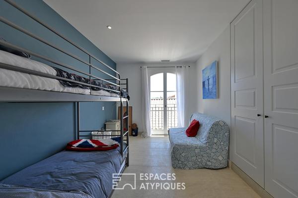 Elégante maison avec piscine et vue dégagée à deux pas du centre historique