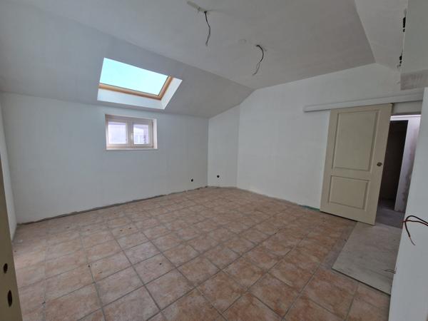 APPT DUPLEX EN FOND DE COUR (accès PMR)