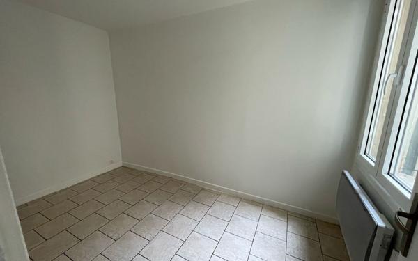 Appartement à vendre    1 pièce • 21,37 m2 Pontoise