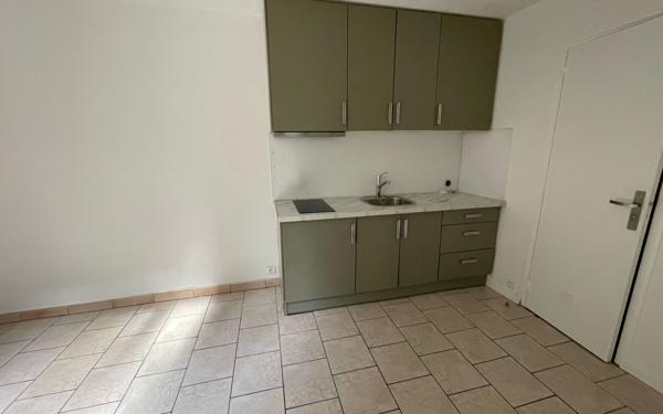 Appartement à vendre    1 pièce • 21,37 m2 Pontoise